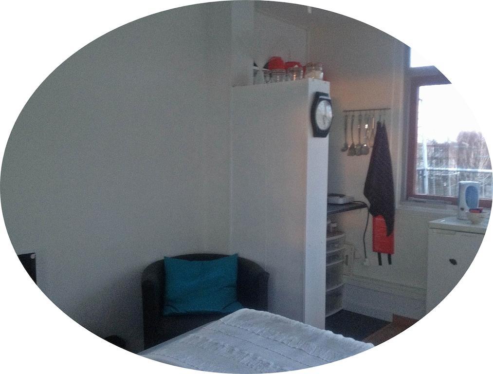 B&B 2 Hoog เลลีสตัด ภายนอก รูปภาพ
